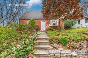 featured image of 10239 Parkwood Dr