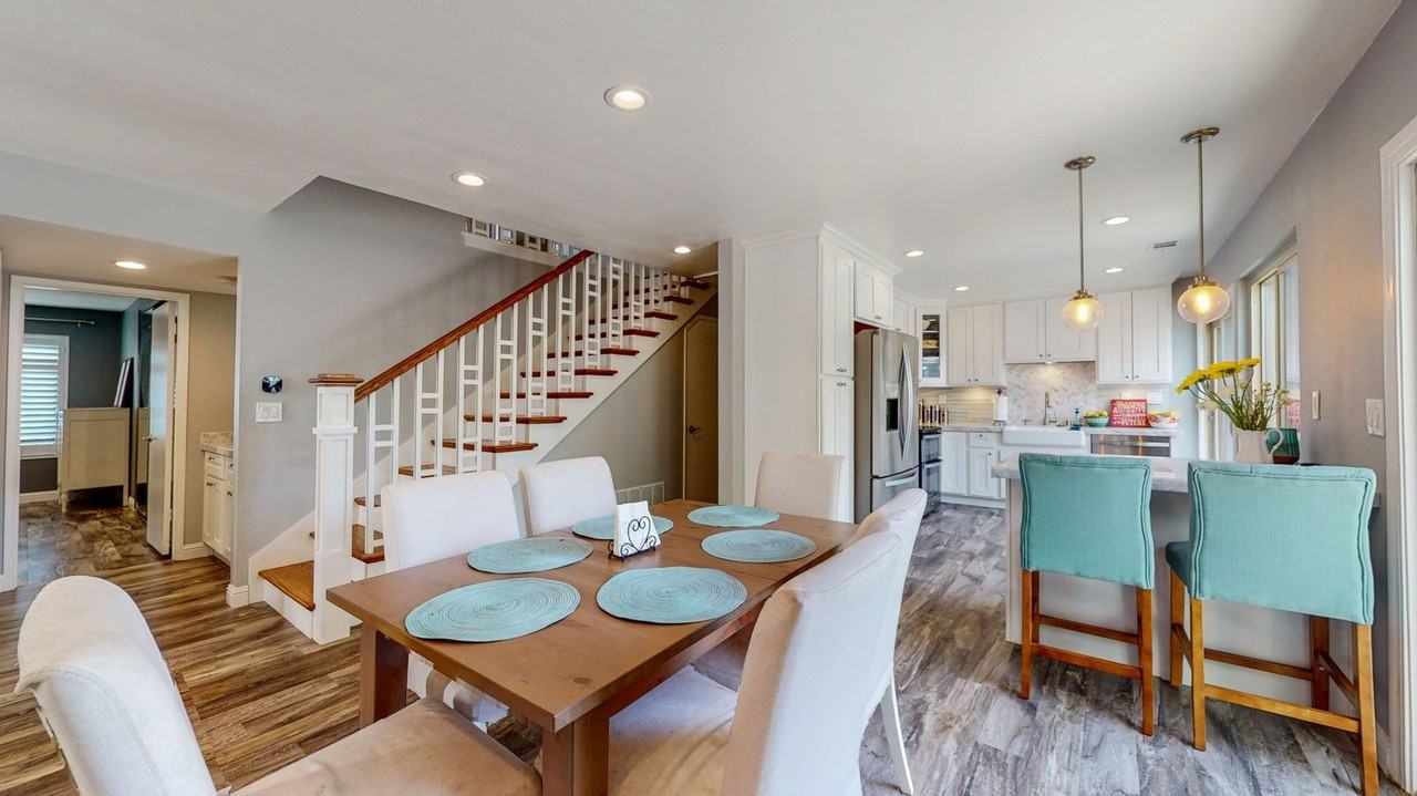 871 Corte De Plata - Photo 4 of 37