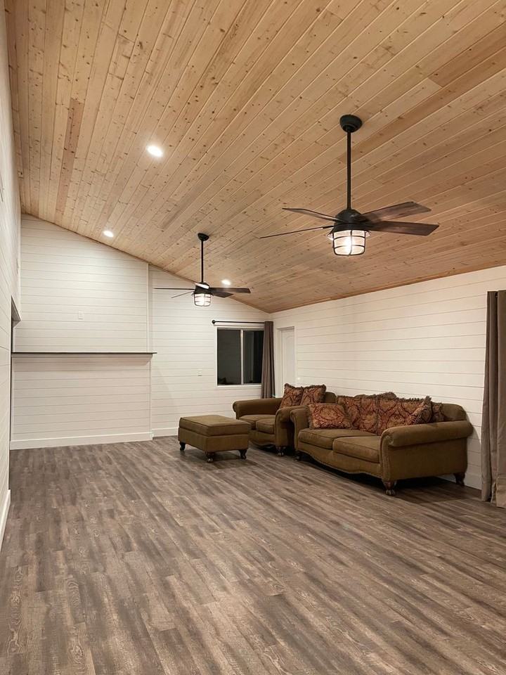 3010 Provost Rd - Photo 7 of 41