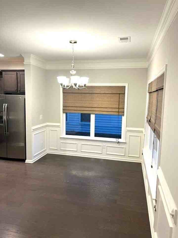 206 Swallowtail Ln - Photo 2 of 30