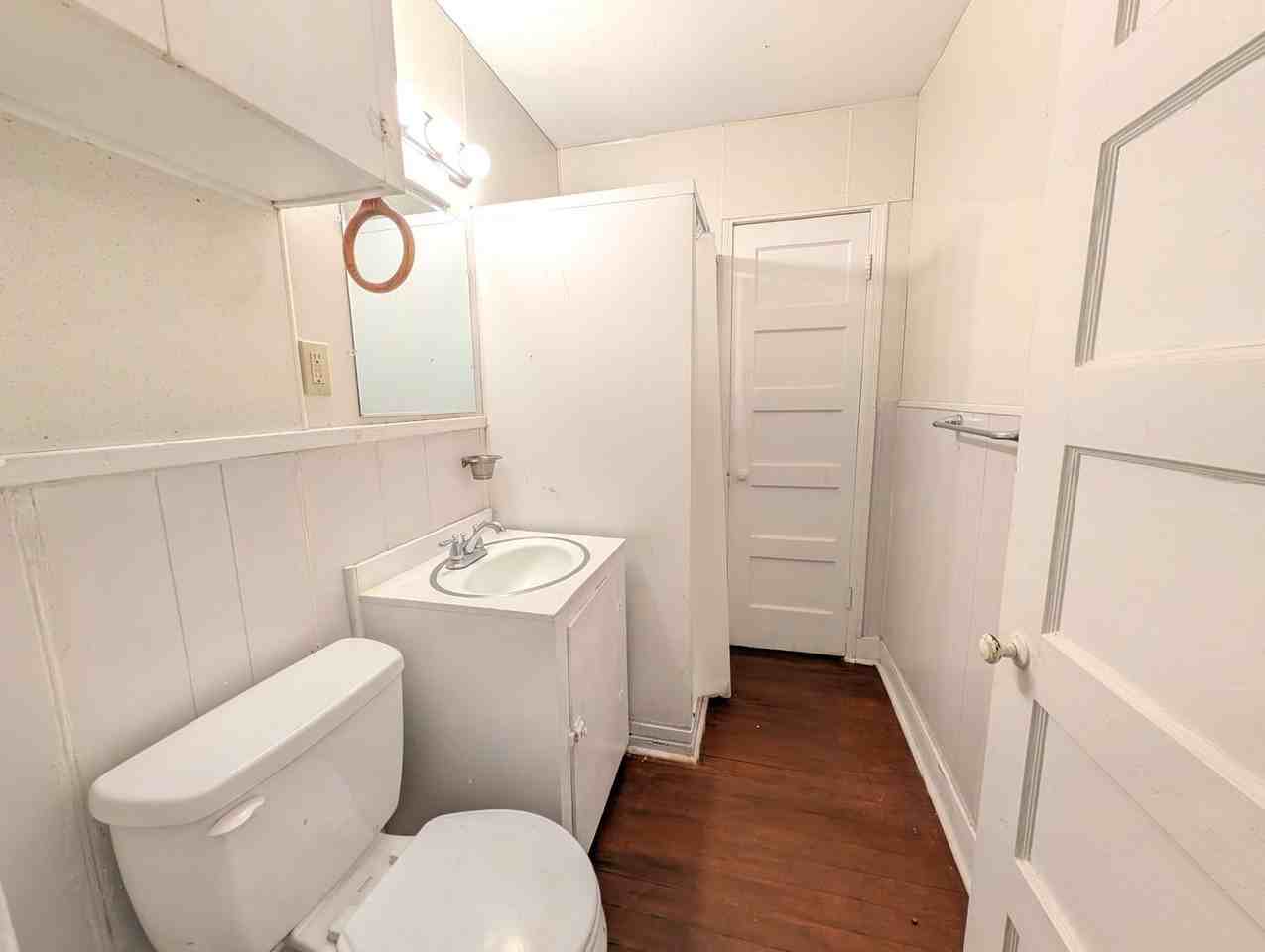 306 Roosevelt St - Photo 4 of 9