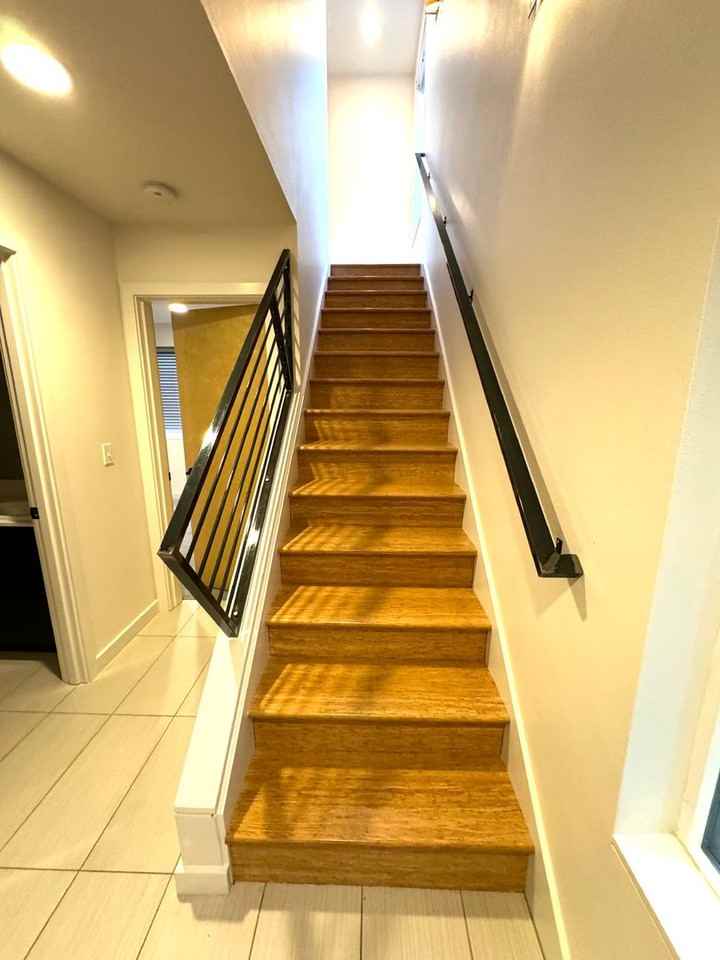 7814 Stroud Ave N - Photo 5 of 17