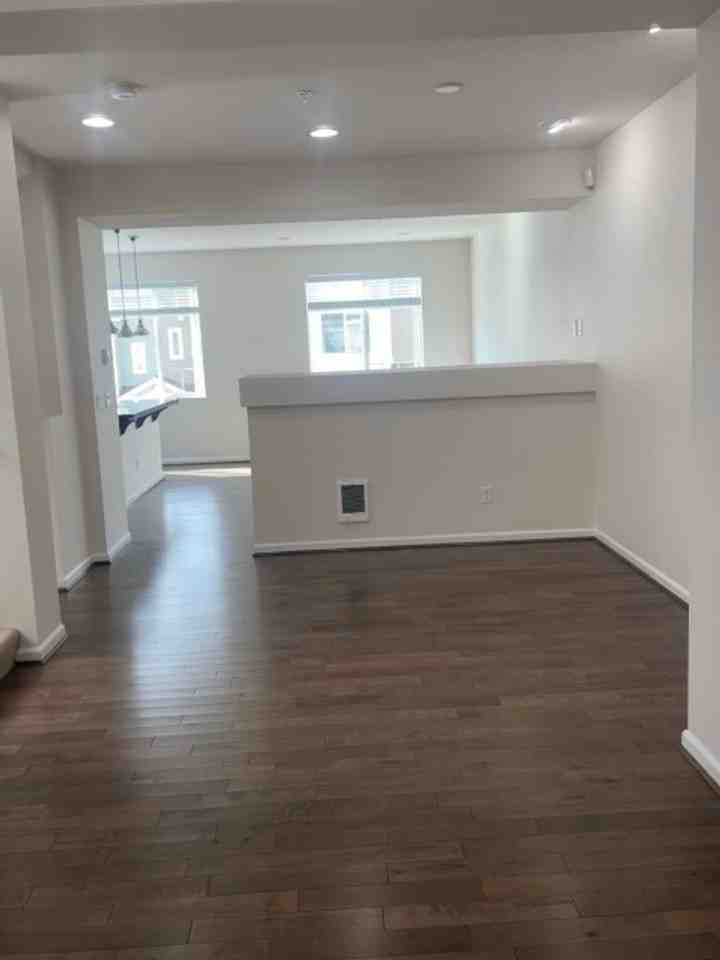 15720 Manor Way #H4 - Photo 7 of 35