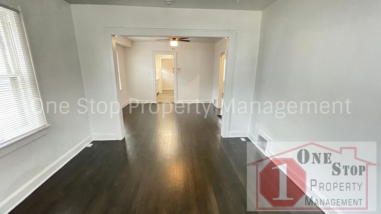 5041 Agnes Ave - Photo 3 of 15