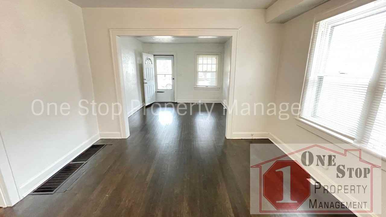 5041 Agnes Ave - Photo 6 of 15