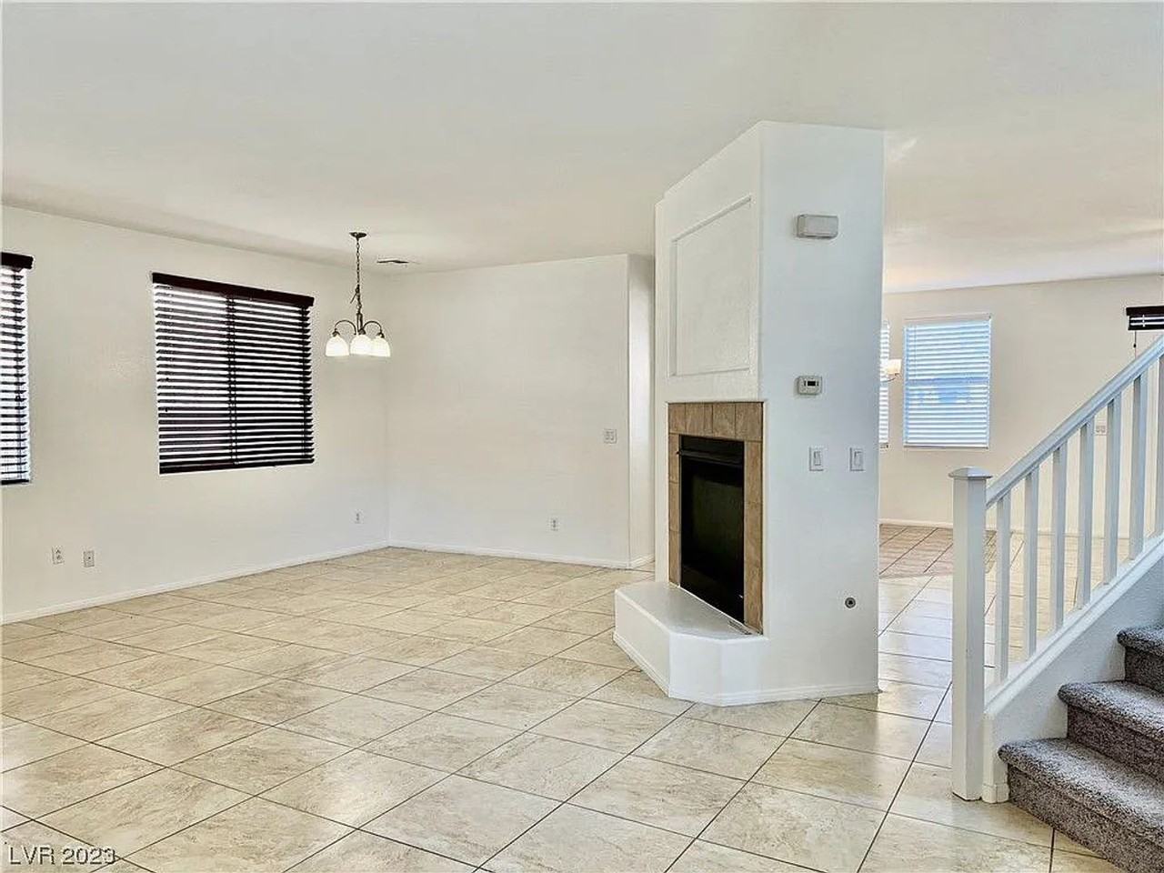 732 Blue Barrel St - Photo 3 of 32