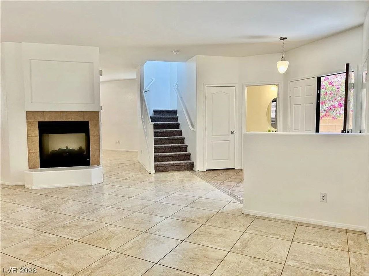 732 Blue Barrel St - Photo 7 of 32