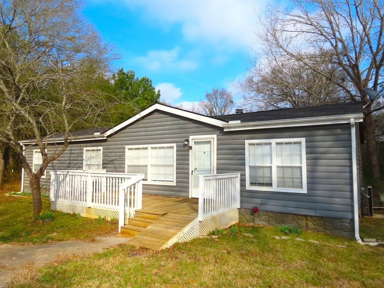 10615 County Road 149 - Photo 4 of 28