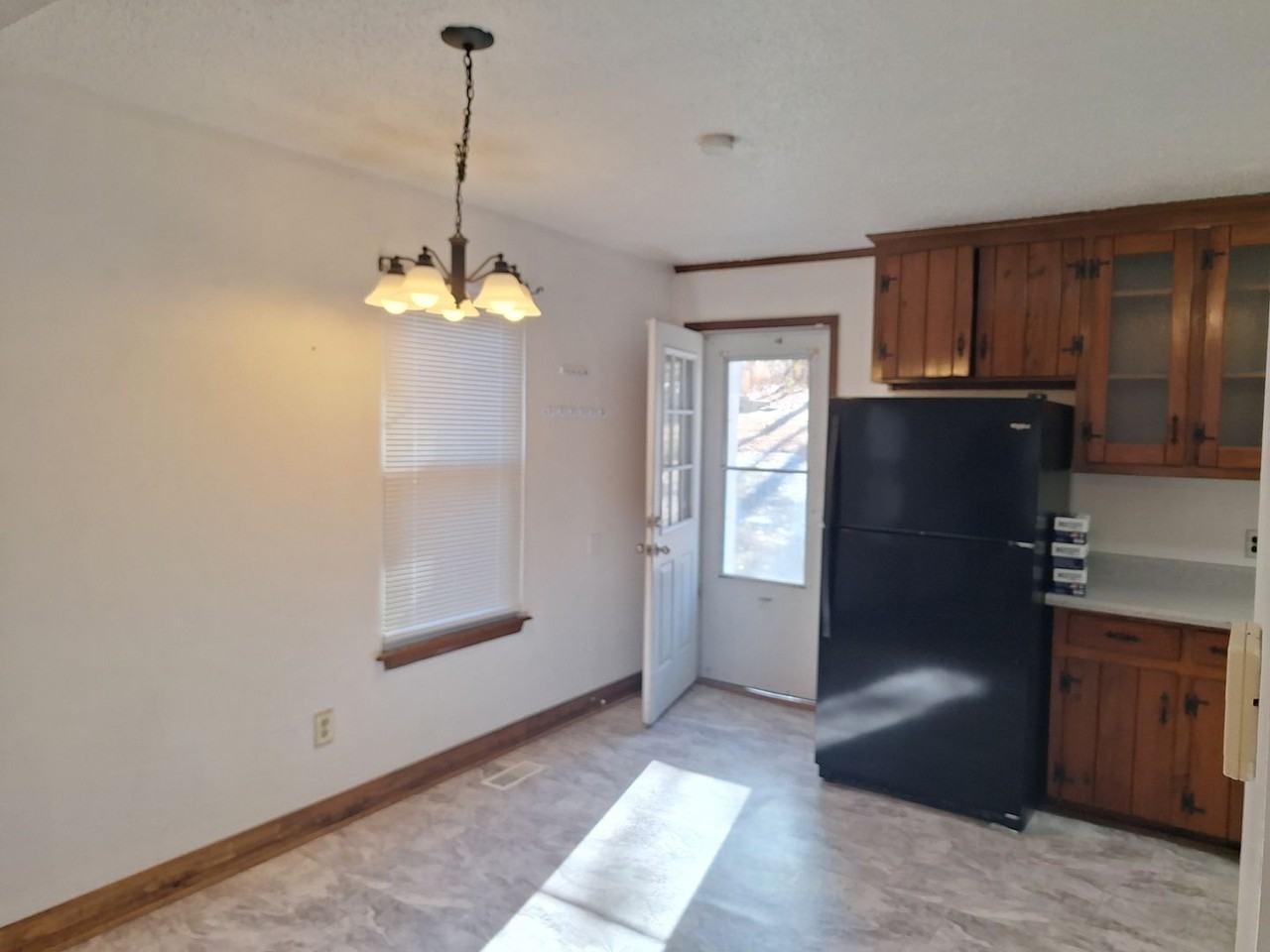 1873 Koon Rd - Photo 6 of 31