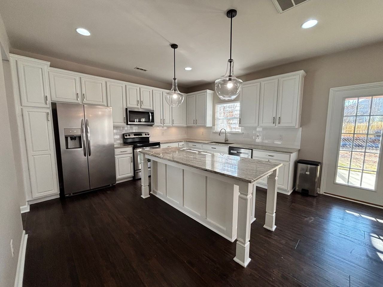 1030 Yellow Daisy Dr - Photo 4 of 27