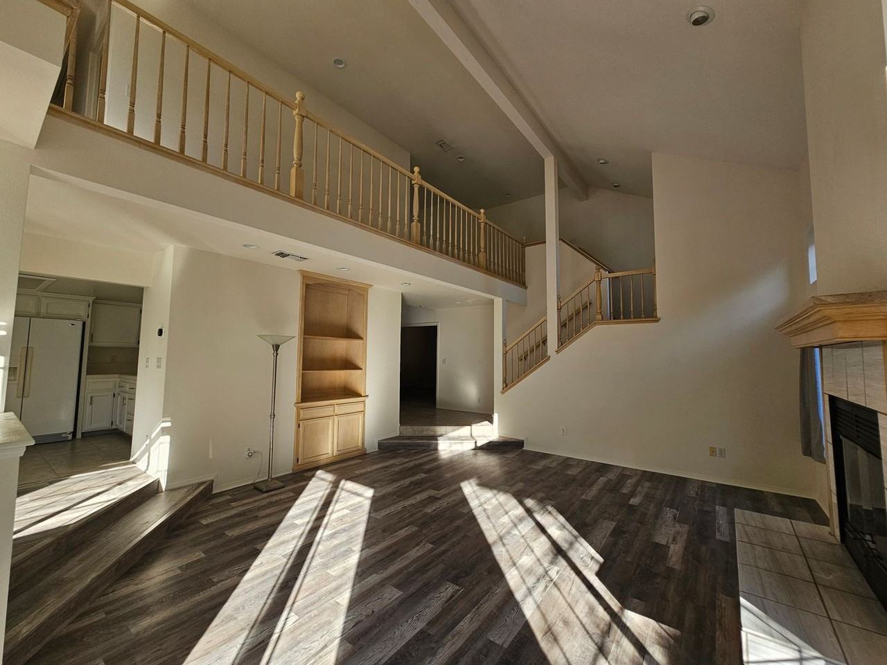 231 Rosita St - Photo 3 of 23