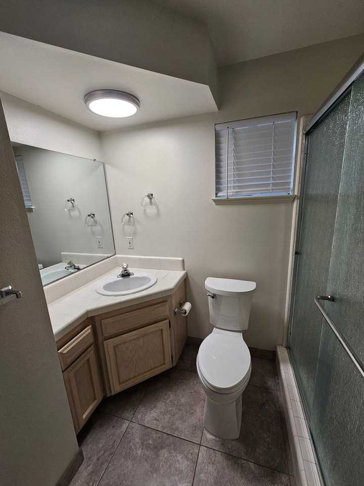 231 Rosita St - Photo 7 of 23