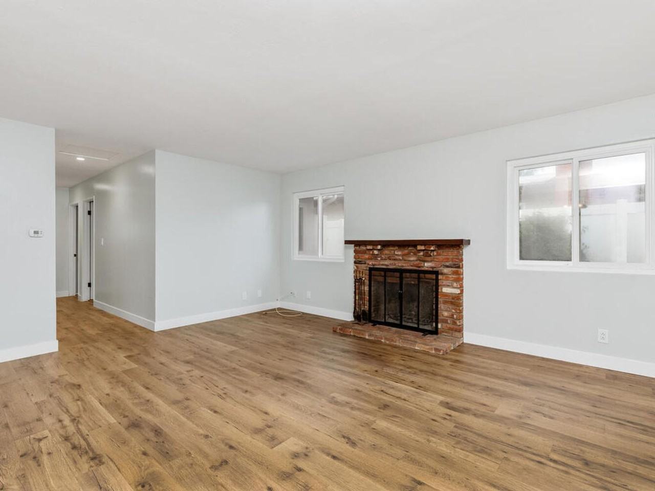 1604 Grandview St - Photo 7 of 28