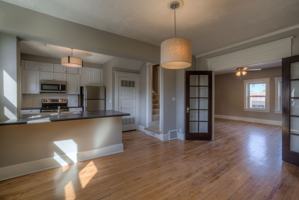 featured image of 3913 3913 / 3915 / 3917 / 3919 Farnam St