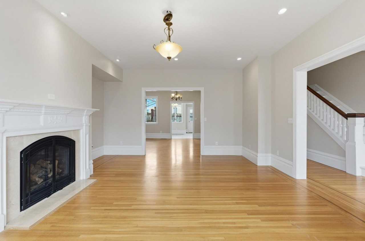 380 16th Ave - Photo 4 of 41