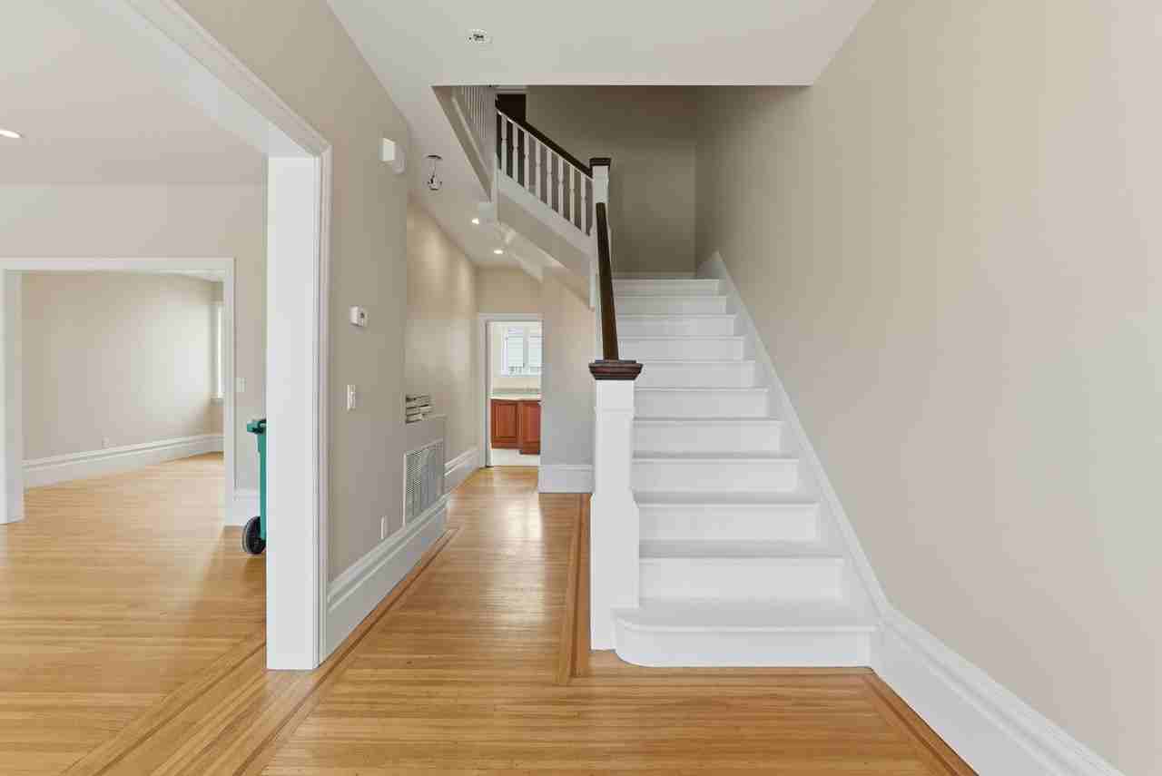 380 16th Ave - Photo 7 of 41