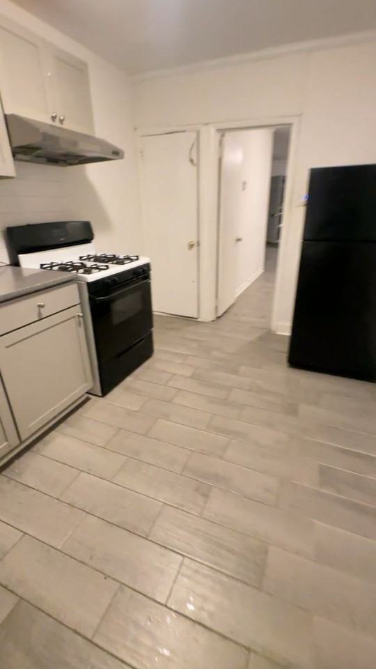 3847 Mount Vernon St - Photo 2 of 12