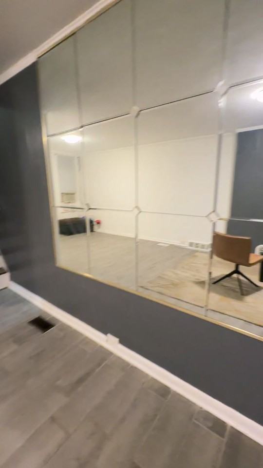 3847 Mount Vernon St - Photo 3 of 12