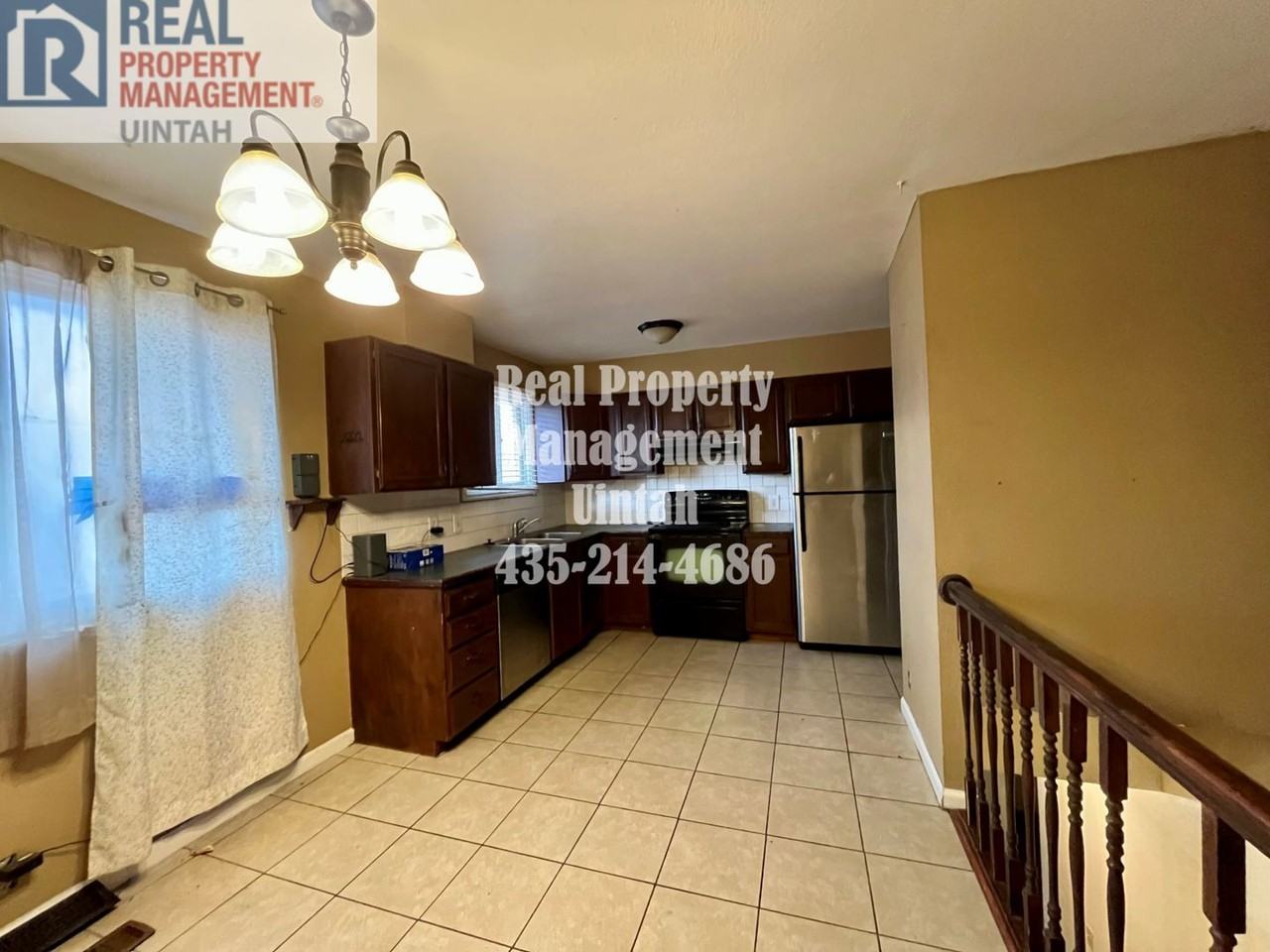 1608 S 1000 W - Photo 4 of 14