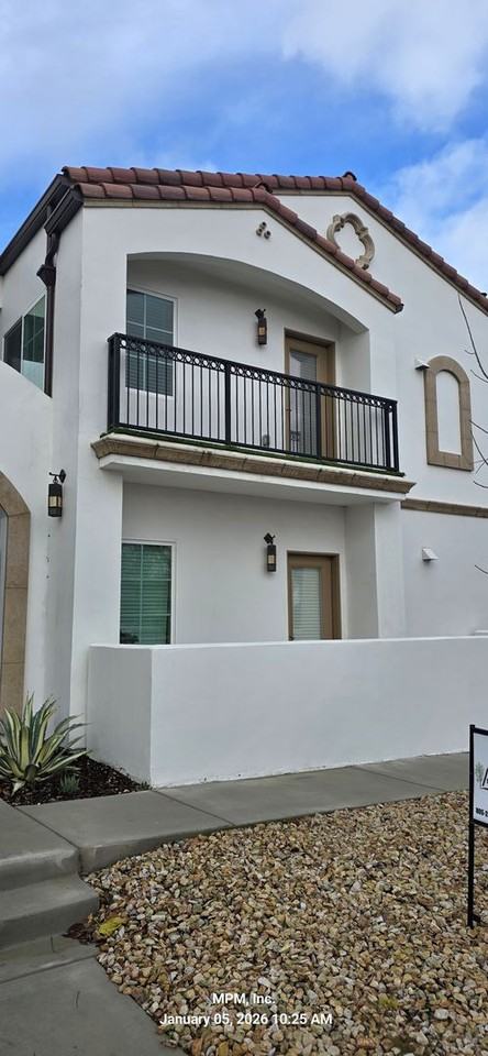 2225 2225 Park St - 2225 Park St #204 - Photo 3 of 20