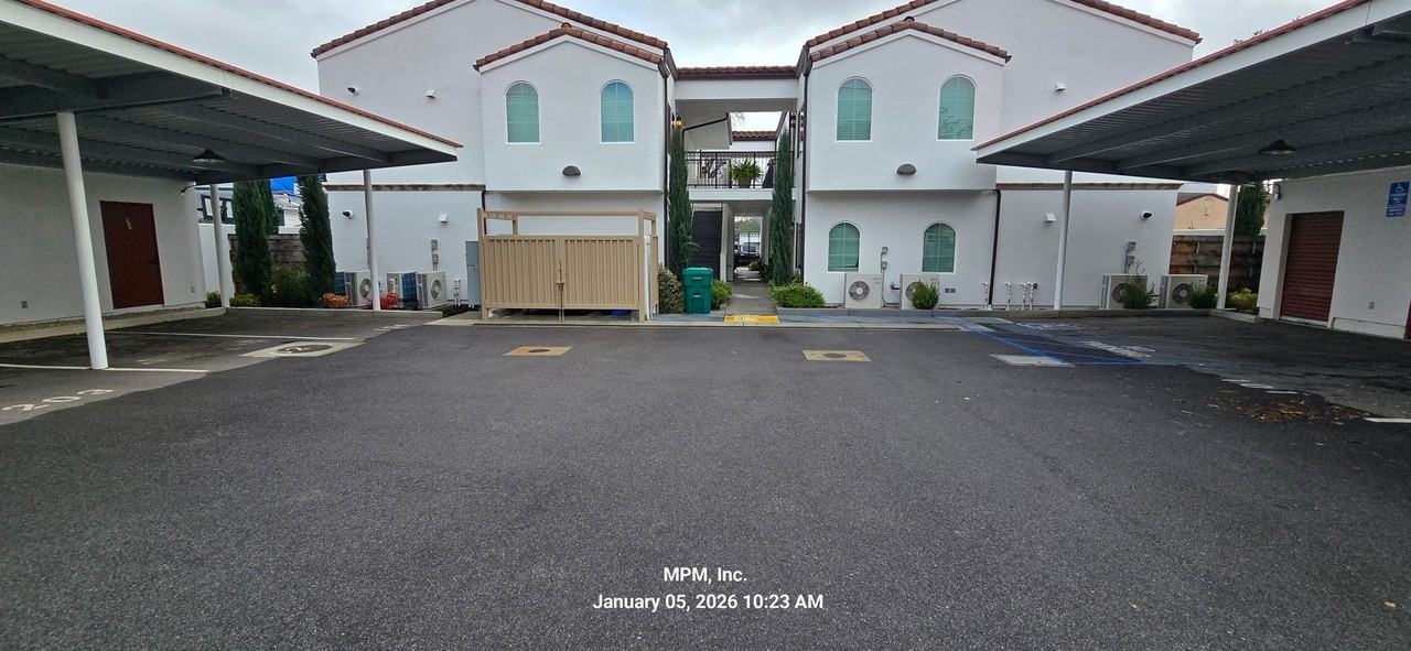 2225 2225 Park St - 2225 Park St #204 - Photo 4 of 20