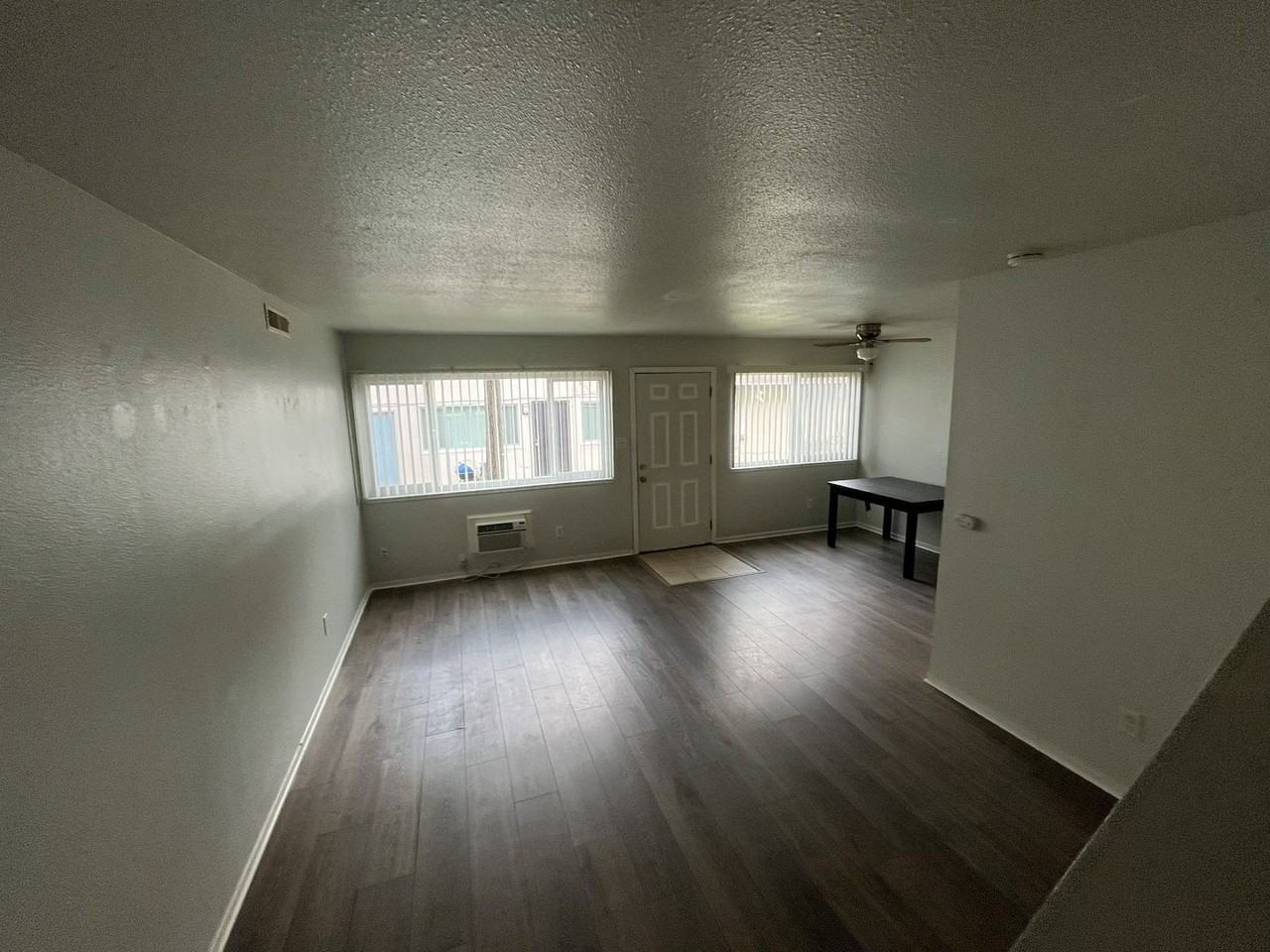 901 901 Carro Dr - 901 Carro Dr #2 - Photo 5 of 39