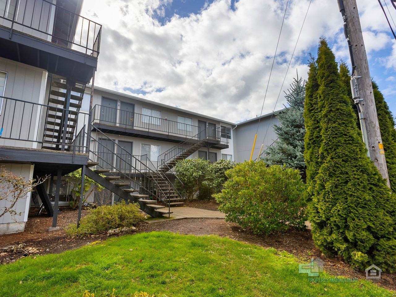 2145 Nw Taylor Ave - Photo 5 of 18