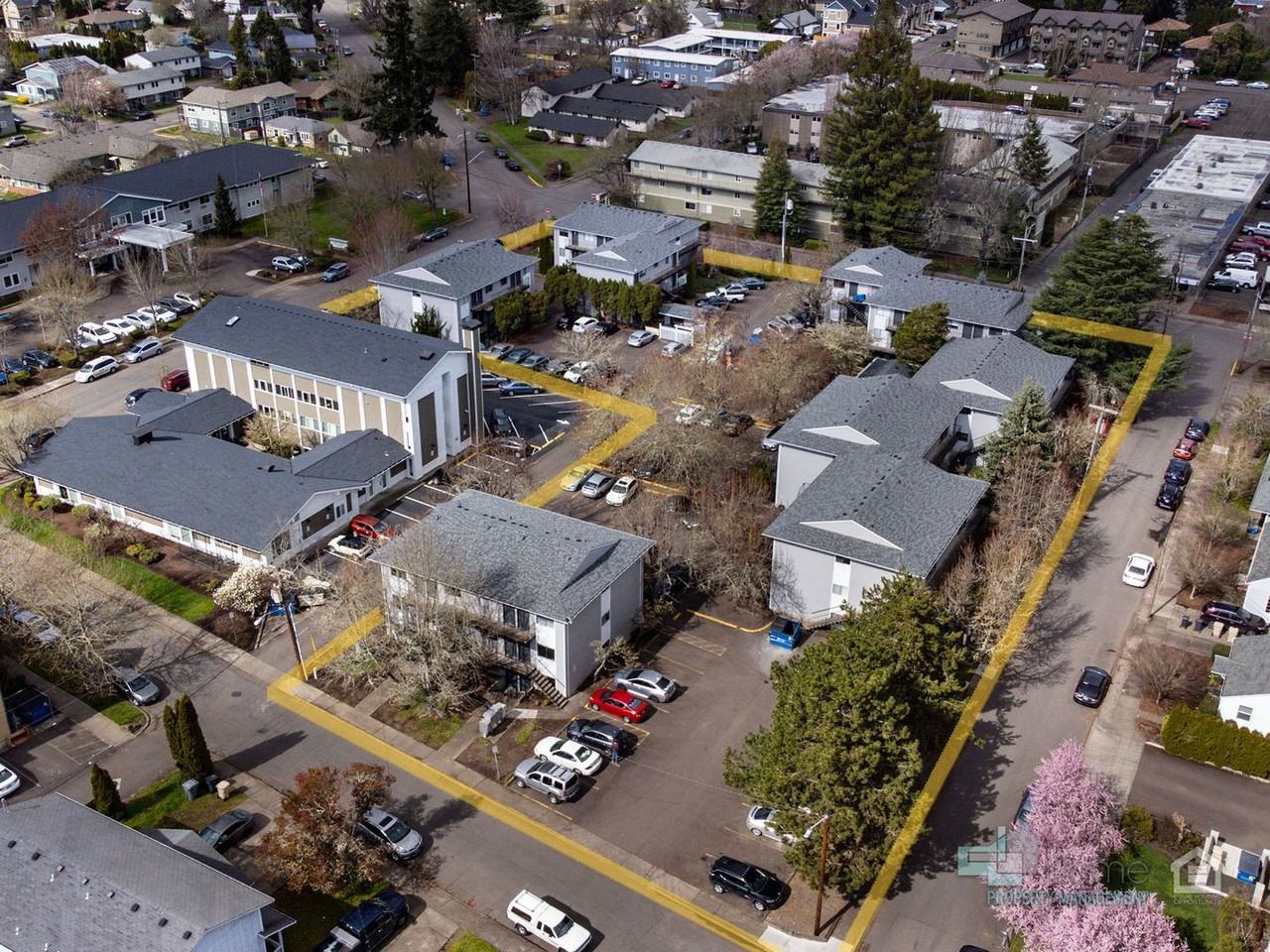 2145 Nw Taylor Ave - Photo 7 of 18