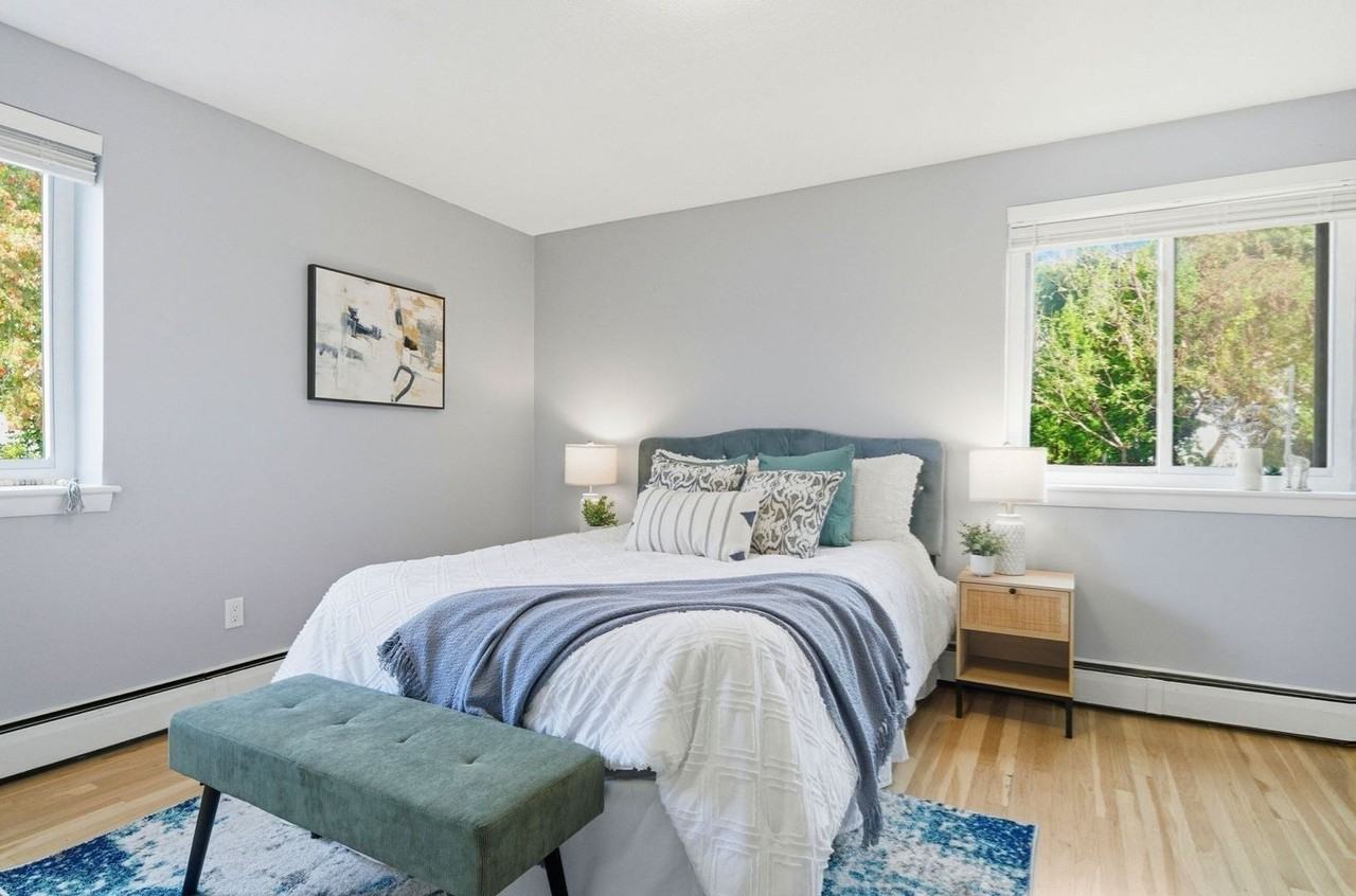 22 Radcliffe Rd - Photo 4 of 11