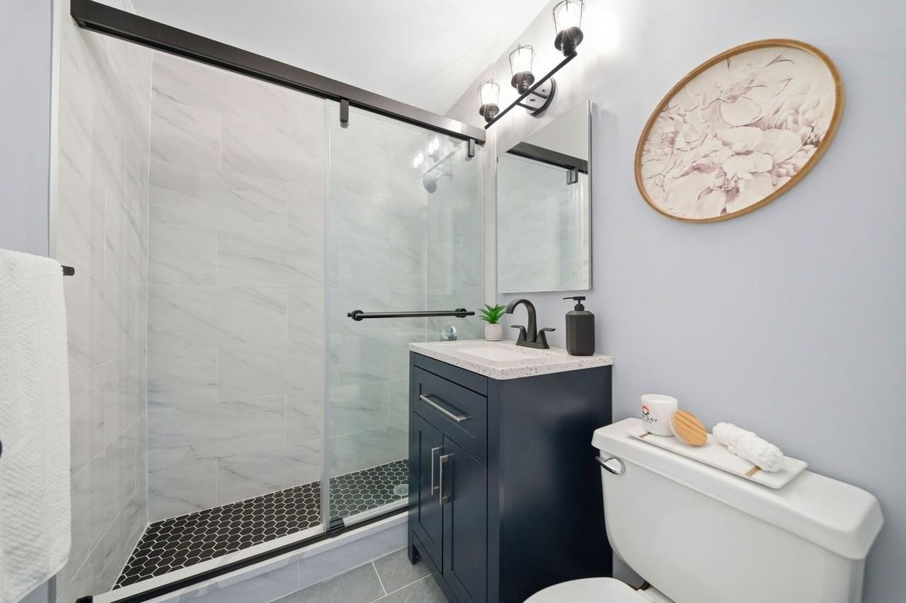 22 Radcliffe Rd - Photo 7 of 11