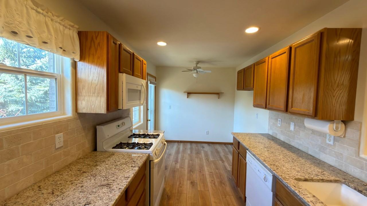 356 Shupe Ct - Photo 6 of 23