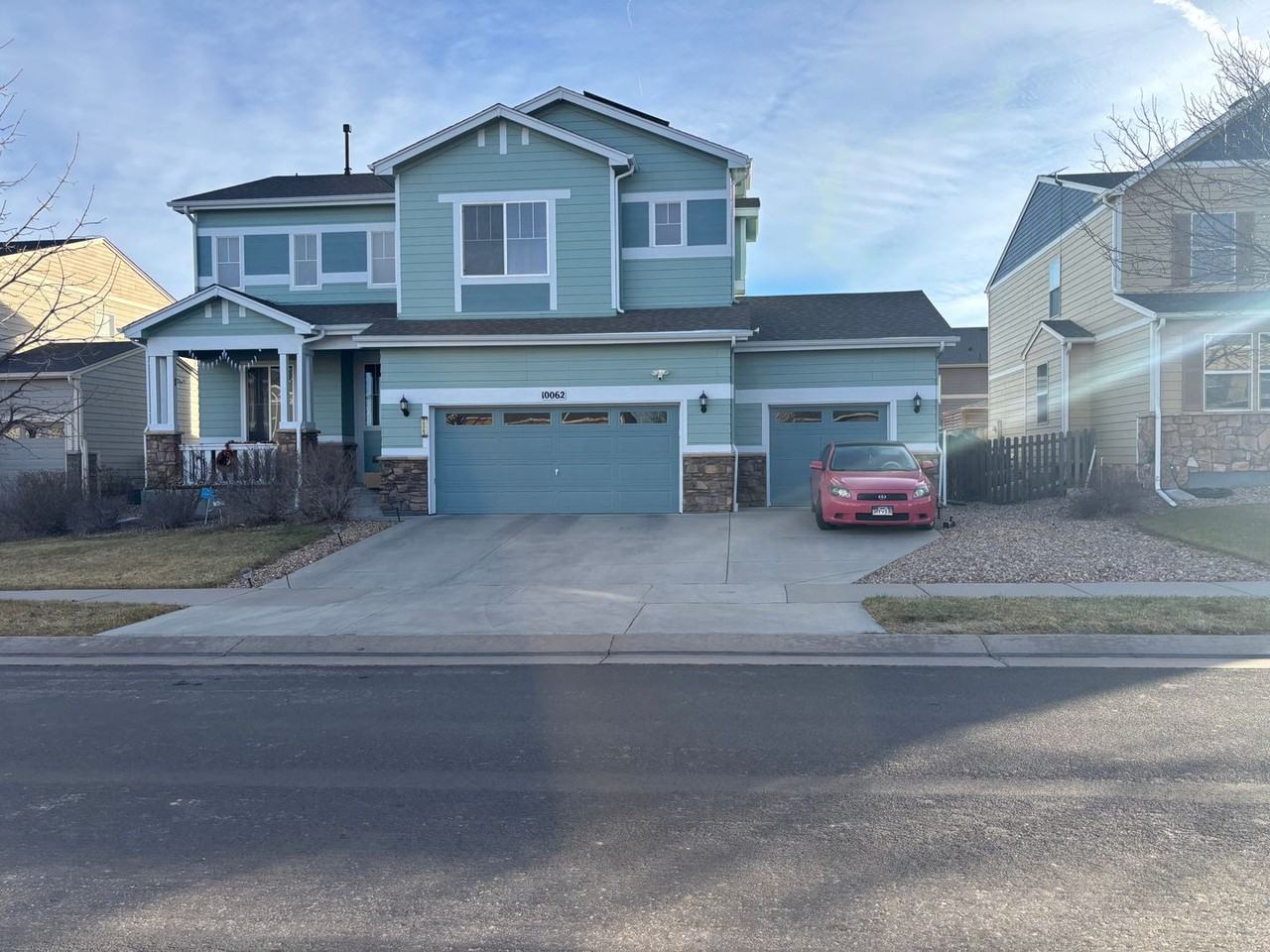 10062 Altura St - Photo 2 of 22