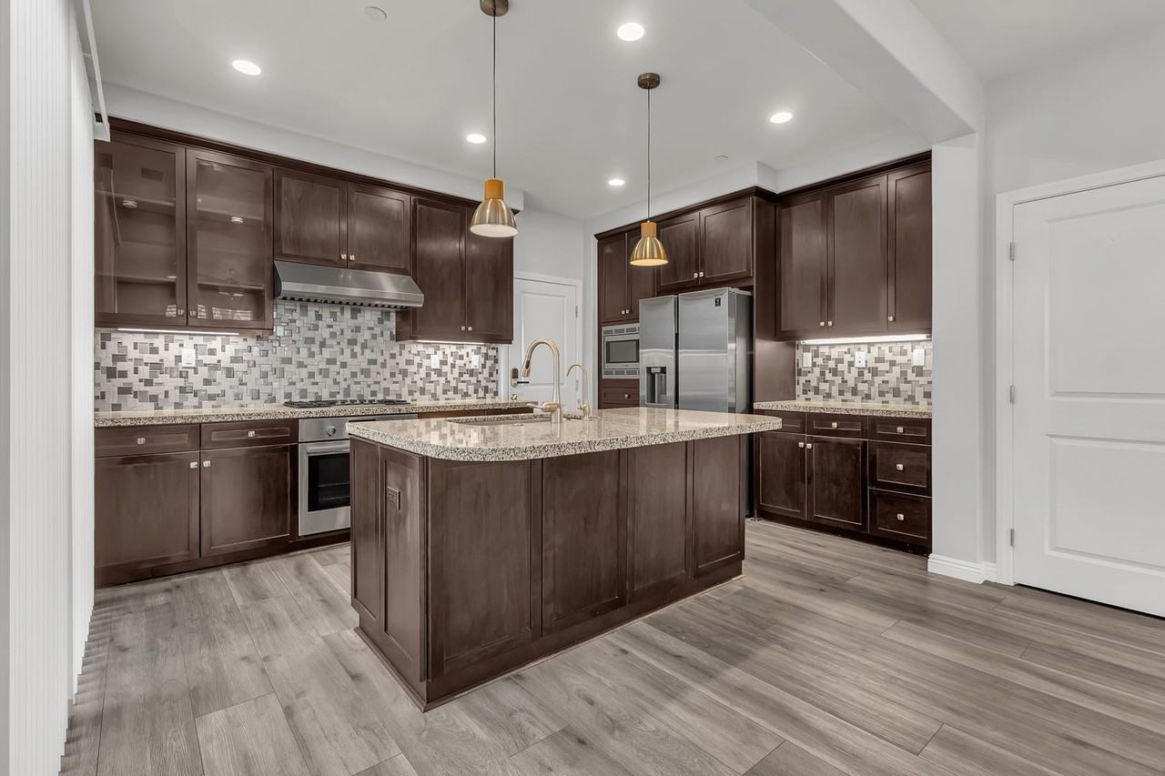 76 Evening Sun - Photo 3 of 25