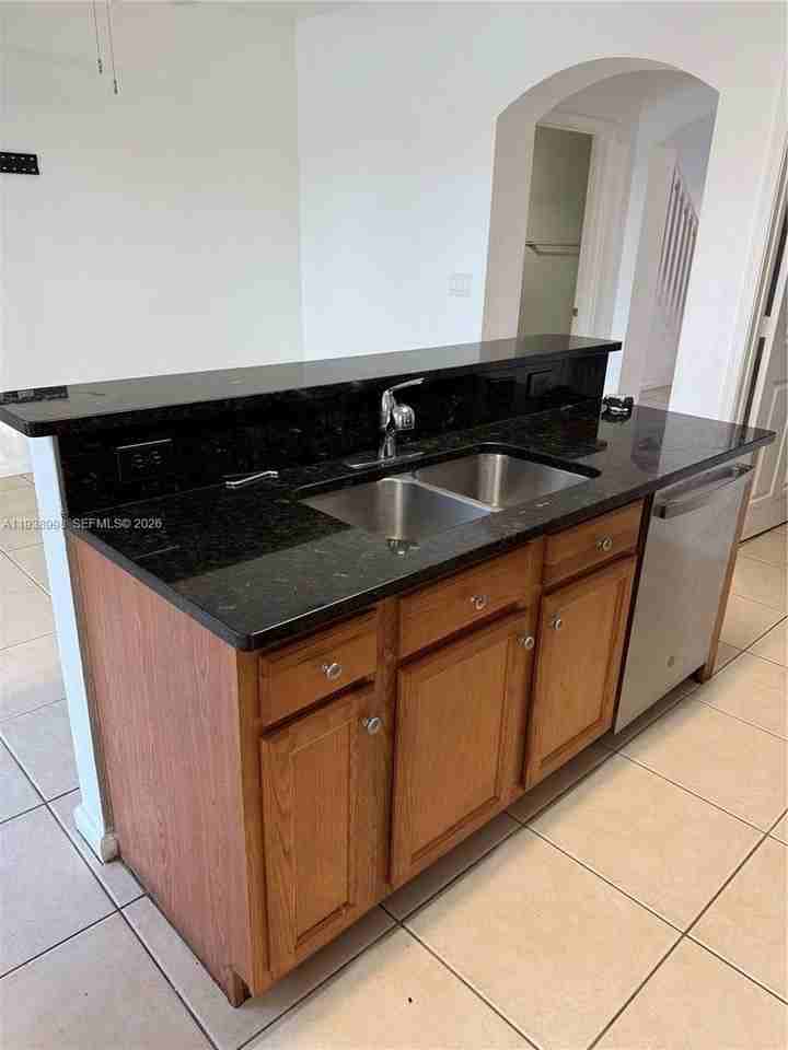 12260 Sw 27th St - Photo 6 of 27