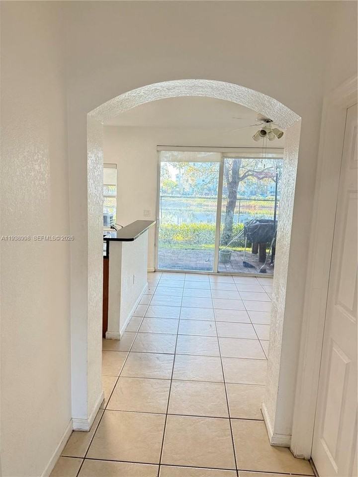 12260 Sw 27th St - Photo 7 of 27