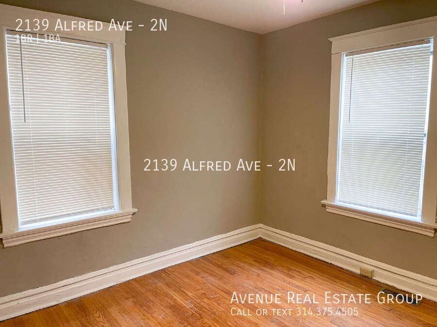 2139 Alfred Ave #2N - Photo 7 of 8