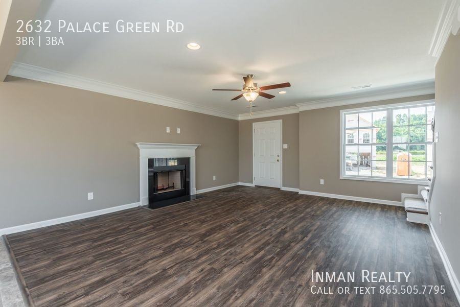 2632 Palace Green Rd - Photo 3 of 40