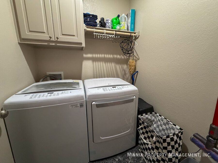 7504 89th St - Photo 7 of 20