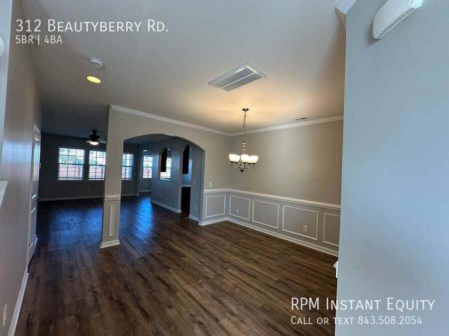 312 Beautyberry Rd - Photo 6 of 23