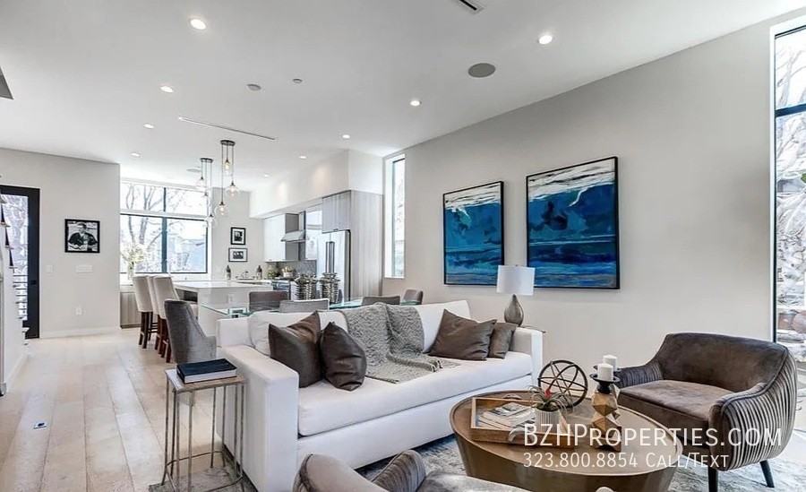 4429 Tujunga Ave - Photo 6 of 26