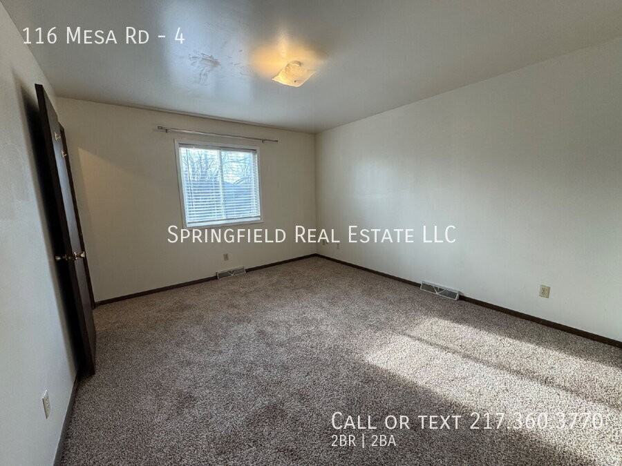 116 Mesa Rd #4 - Photo 2 of 17