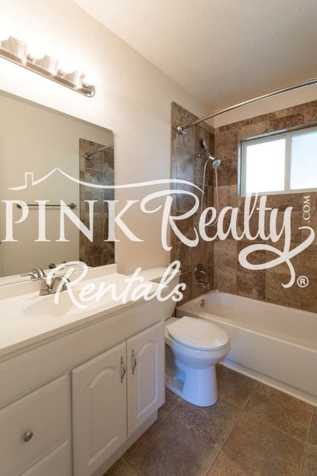 133 Steven Dr - Photo 5 of 31