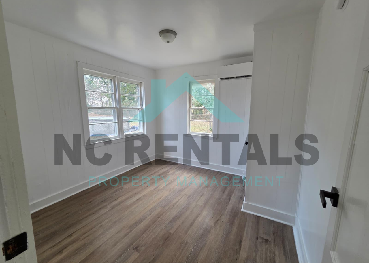 226 Wayne Ave - Photo 7 of 14