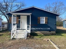 206 N 6th St - Photo 1 of 1