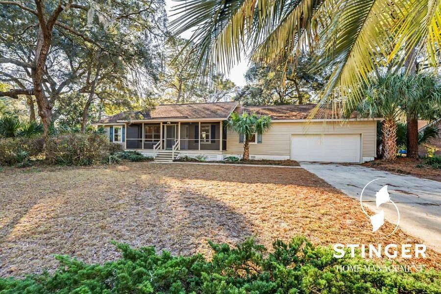 3 Hilda Ave - Photo 4 of 30