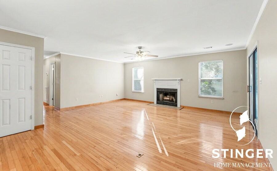 3 Hilda Ave - Photo 6 of 30