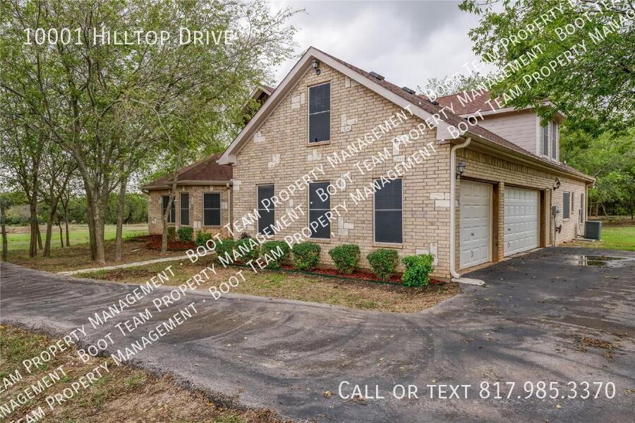 10001 Hilltop Dr - Photo 4 of 47