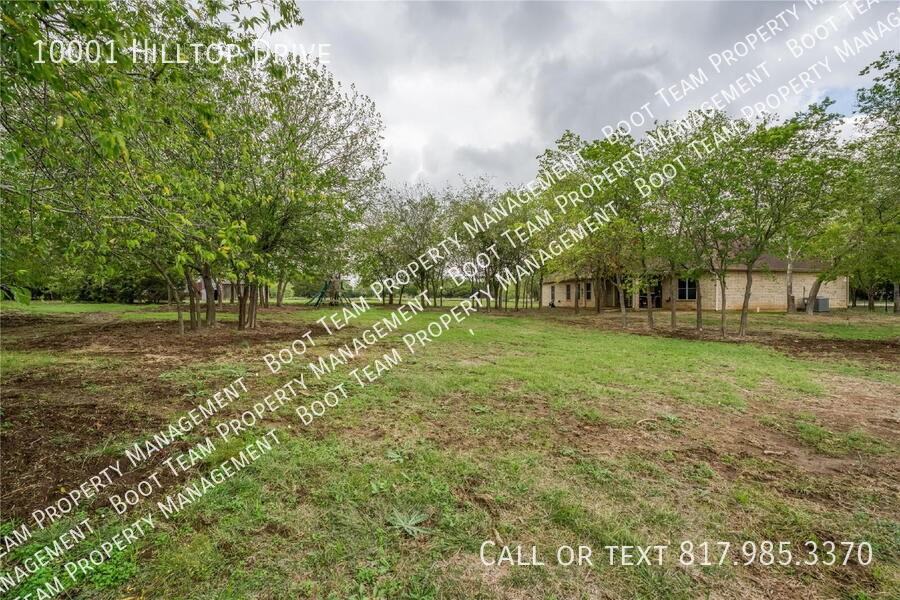 10001 Hilltop Dr - Photo 6 of 47