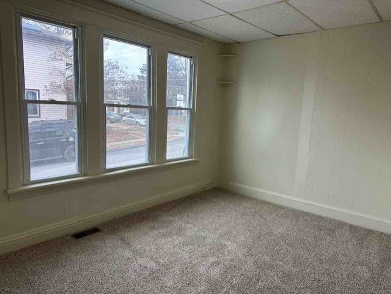 2701 Derry St #1 - Photo 4 of 9