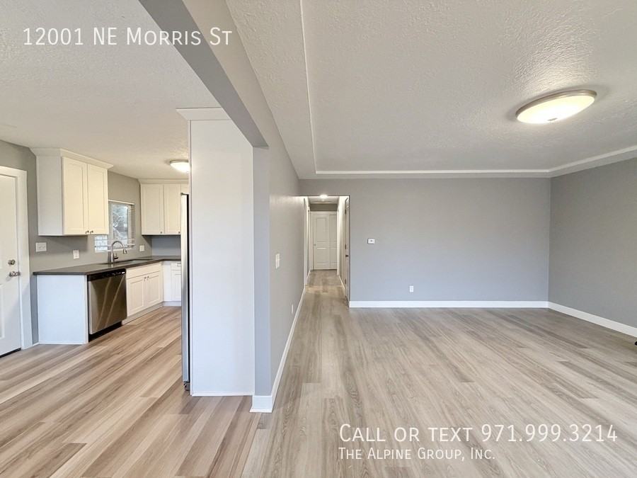 12001 Ne Morris St - Photo 2 of 29